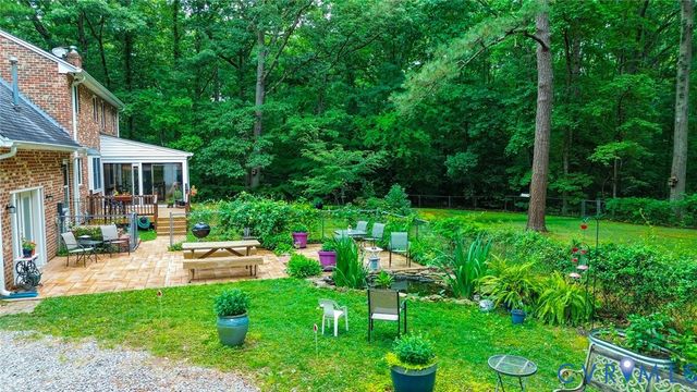 6229 Fire Ln, Mechanicsville, VA 23116