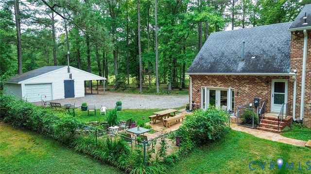 6229 Fire Ln, Mechanicsville, VA 23116