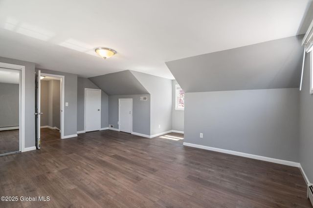 14 Hemlock Lane, Albany, NY 12208