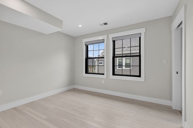 11B Lowell St, Arlington, MA 02476
