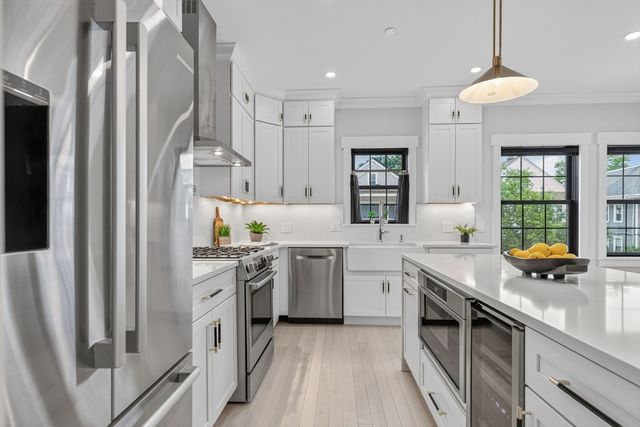 11B Lowell St, Arlington, MA 02476