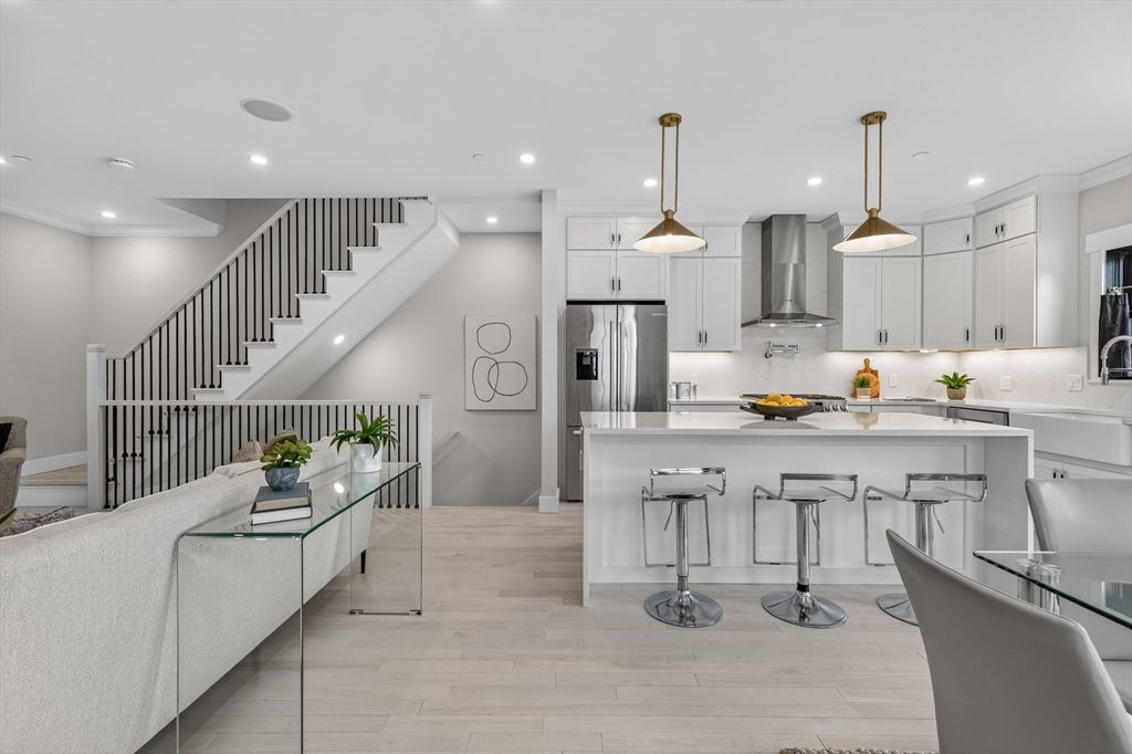 11B Lowell St, Arlington, MA 02476