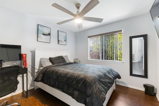 1031 Park Avenue, Carrollton, TX 75006