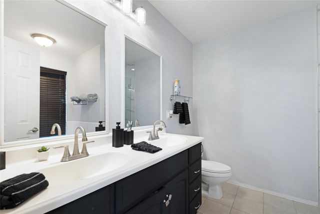 1031 Park Avenue, Carrollton, TX 75006