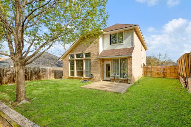 1031 Park Avenue, Carrollton, TX 75006