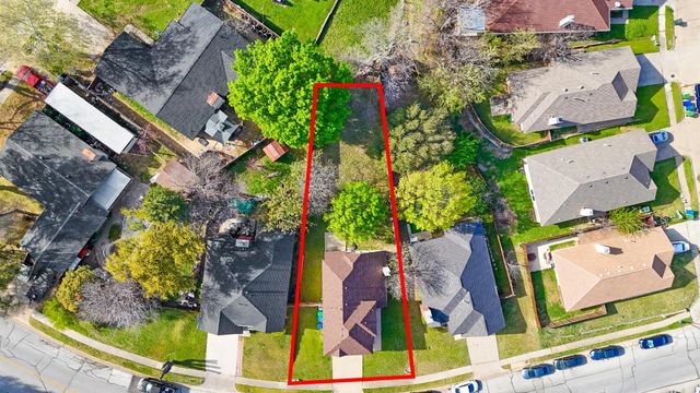 1031 Park Avenue, Carrollton, TX 75006