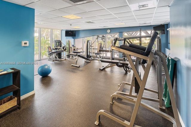 18683 Collins Avenue 2006, Sunny Isles Beach, FL 33160