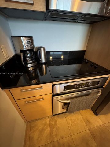 18683 Collins Avenue 2006, Sunny Isles Beach, FL 33160
