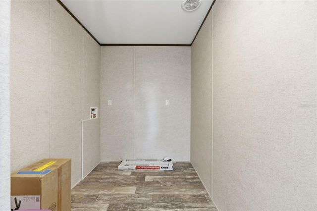 8551 ELECTRA AVENUE, Brooksville, FL 34613