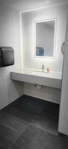 3140 S Ocean Dr 1103, Hallandale Beach, FL 33009