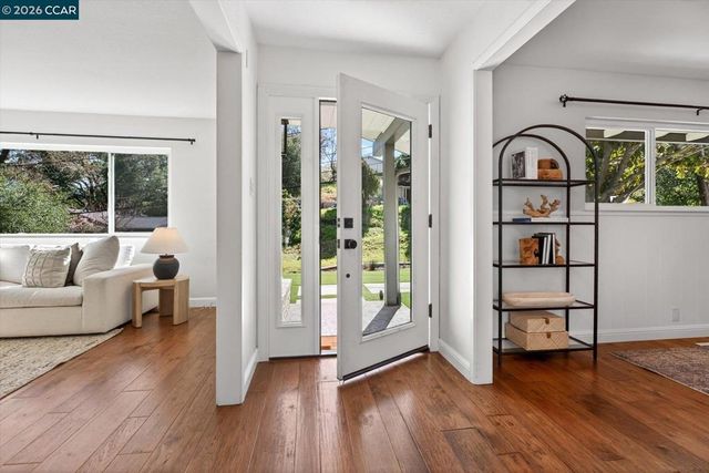 1816 1816 Meadow Ln, Walnut Creek, CA 94595