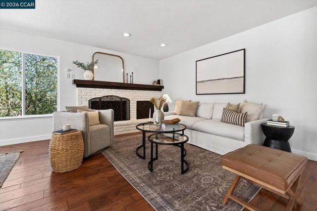 1816 1816 Meadow Ln, Walnut Creek, CA 94595