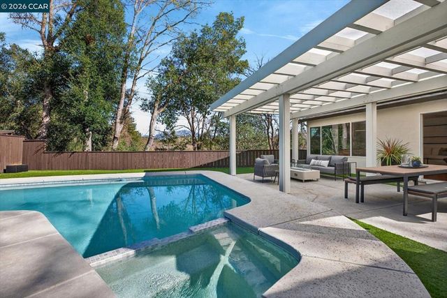 1816 1816 Meadow Ln, Walnut Creek, CA 94595