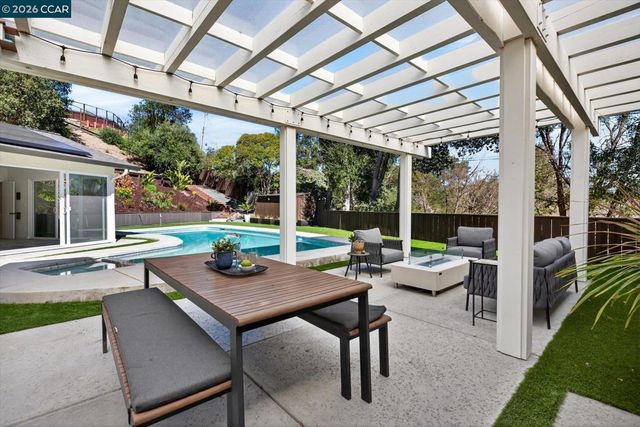 1816 1816 Meadow Ln, Walnut Creek, CA 94595