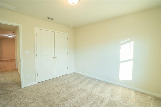 1060 Sunny Lake Drive, Lawrenceville, GA 30043