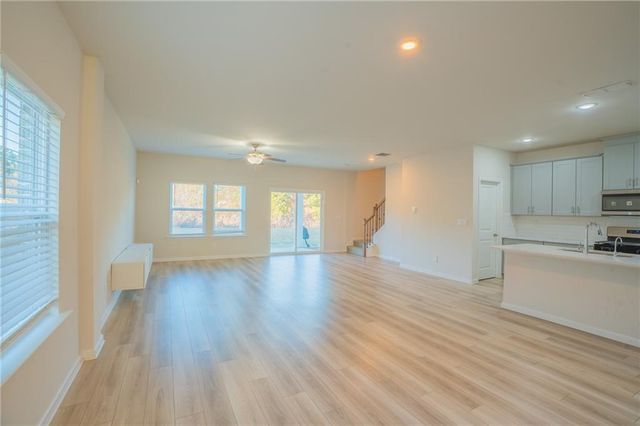 1060 Sunny Lake Drive, Lawrenceville, GA 30043