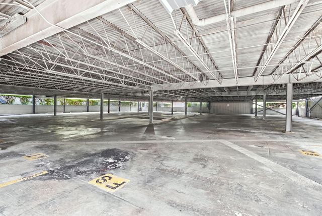 5711 Sugar Hill Drive 5, Houston, TX 77057