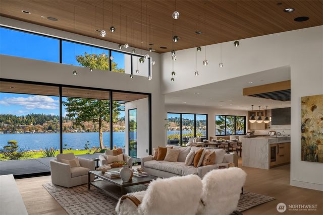 5330 Butterworth Road, Mercer Island, WA 98040