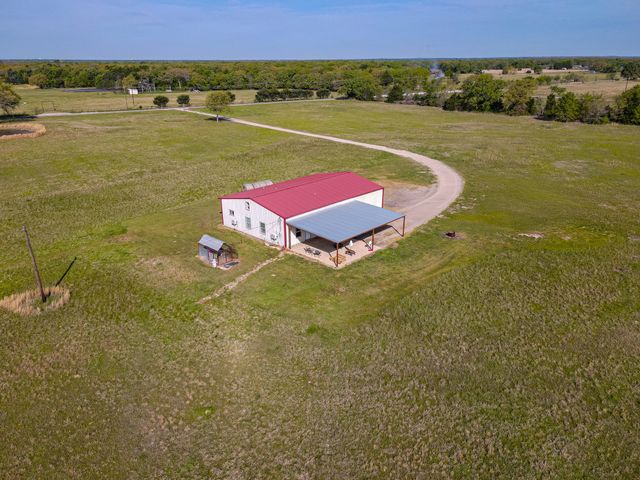 15301 County Road 4018, Kemp, TX 75143
