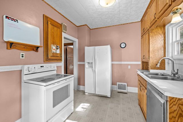 638 WERLE AVENUE, Wausau, WI 54401