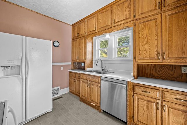 638 WERLE AVENUE, Wausau, WI 54401