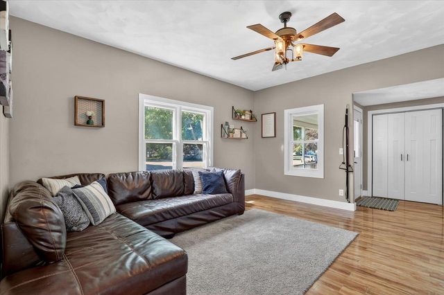607 E 2nd Avenue, Brodhead, WI 53520