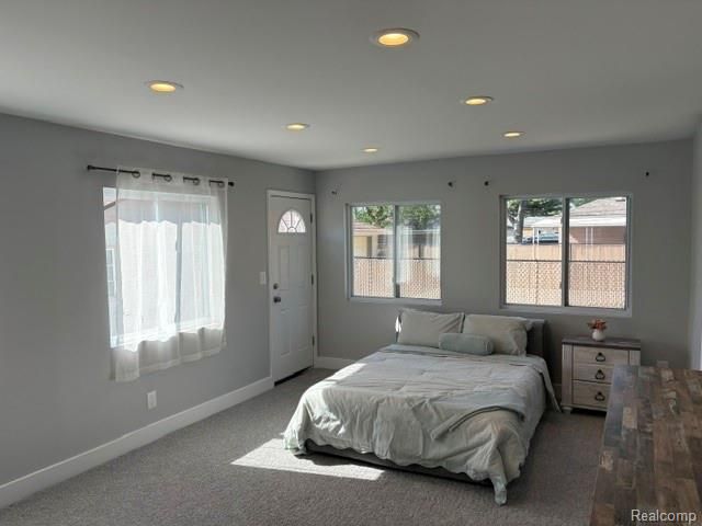 7210 Buckingham Ave, Allen Park, MI 48101