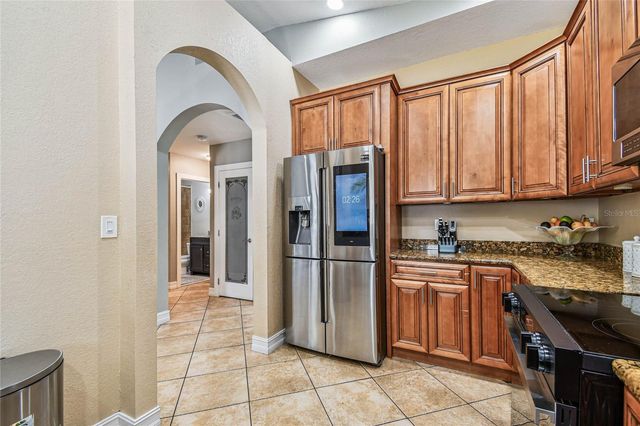 3225 71ST AVENUE N, St Petersburg, FL 33702
