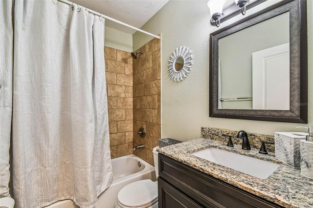 3225 71ST AVENUE N, St Petersburg, FL 33702