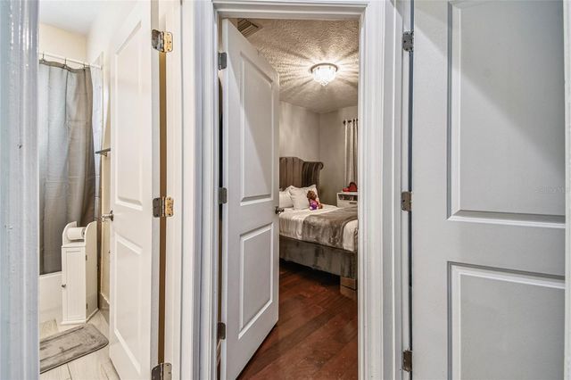3225 71ST AVENUE N, St Petersburg, FL 33702