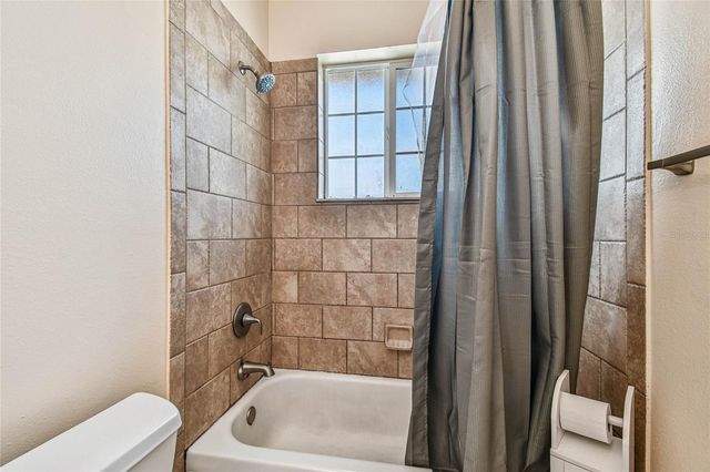 3225 71ST AVENUE N, St Petersburg, FL 33702