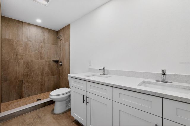 4207 E CAYUGA STREET, Tampa, FL 33610