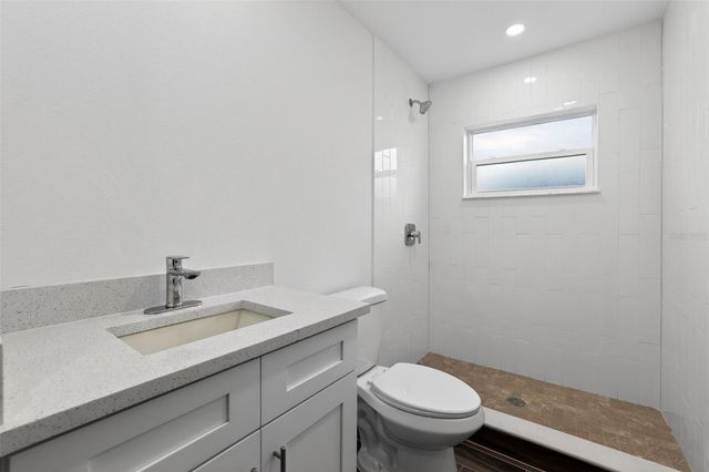 4207 E CAYUGA STREET, Tampa, FL 33610