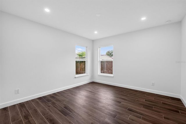 4207 E CAYUGA STREET, Tampa, FL 33610