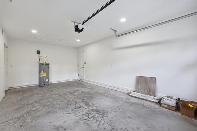 4207 E CAYUGA STREET, Tampa, FL 33610