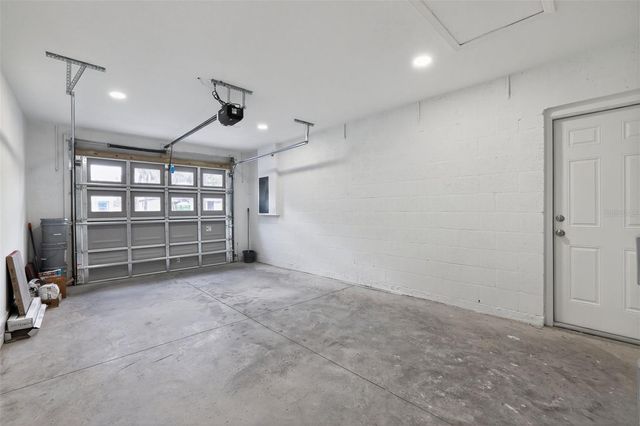 4207 E CAYUGA STREET, Tampa, FL 33610