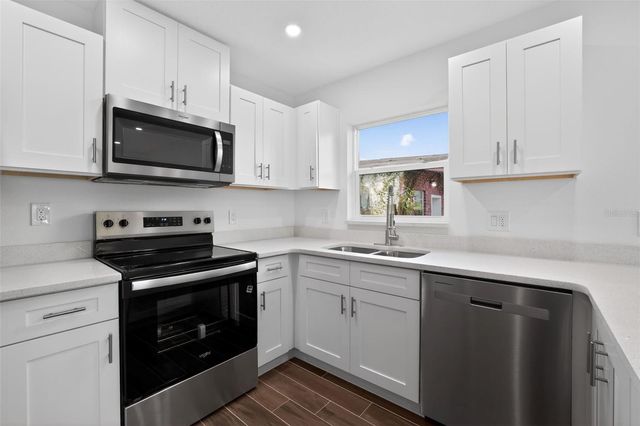 4207 E CAYUGA STREET, Tampa, FL 33610