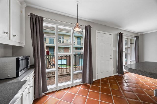 3502 Burlington Street 13, Houston, TX 77006