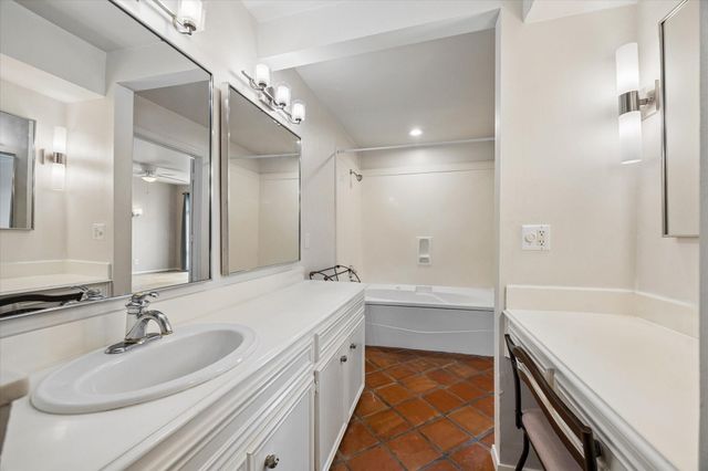 3502 Burlington Street 13, Houston, TX 77006