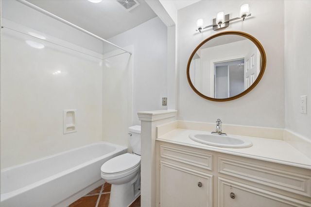 3502 Burlington Street 13, Houston, TX 77006