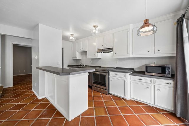 3502 Burlington Street 13, Houston, TX 77006