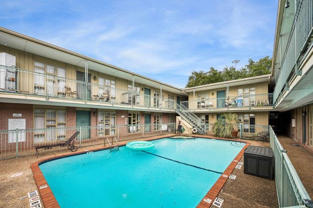 3502 Burlington Street 13, Houston, TX 77006