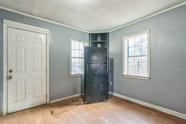 2203 2nd Place, Lubbock, TX 79415