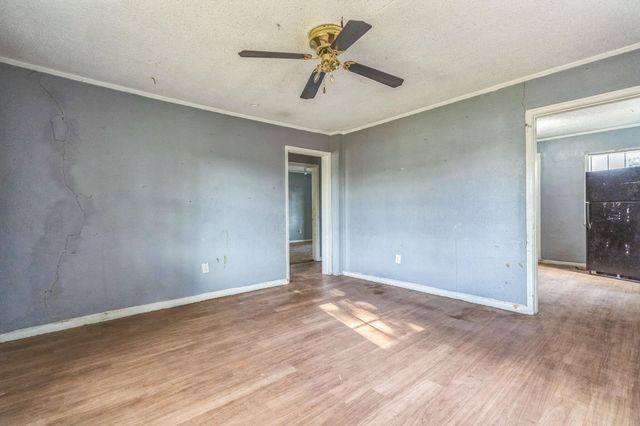 2203 2nd Place, Lubbock, TX 79415