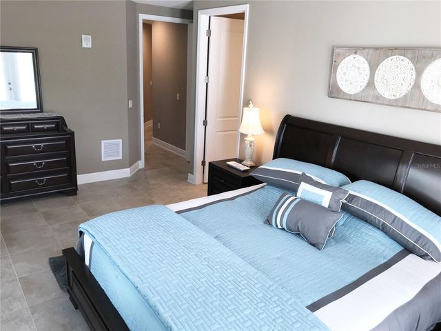 7730 34TH AVENUE W 101, Bradenton, FL 34209