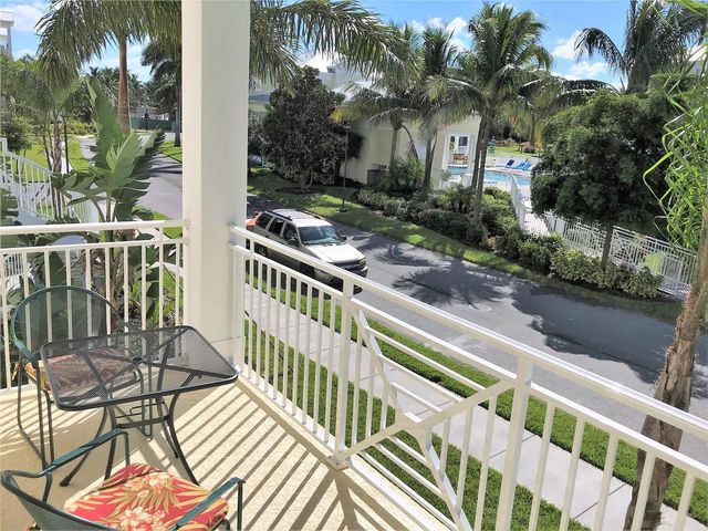 7730 34TH AVENUE W 101, Bradenton, FL 34209
