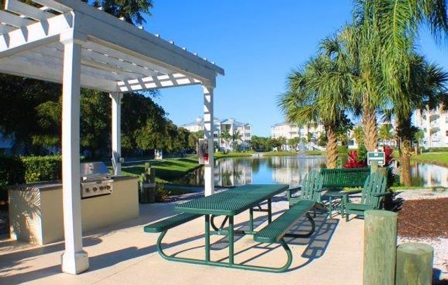 7730 34TH AVENUE W 101, Bradenton, FL 34209