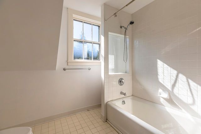 35 Mountain Avenue, Woodstock, VT 05091