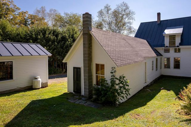 35 Mountain Avenue, Woodstock, VT 05091