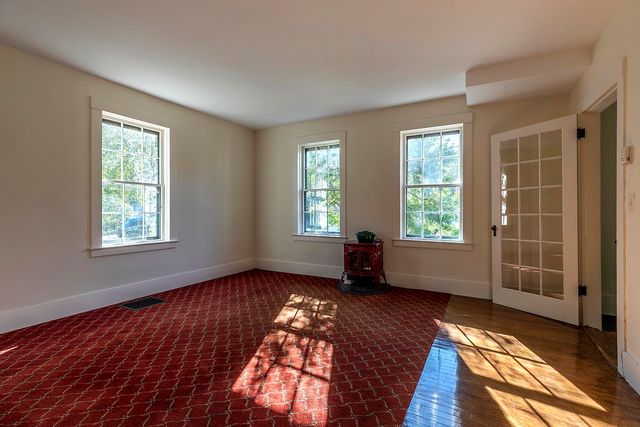 35 Mountain Avenue, Woodstock, VT 05091